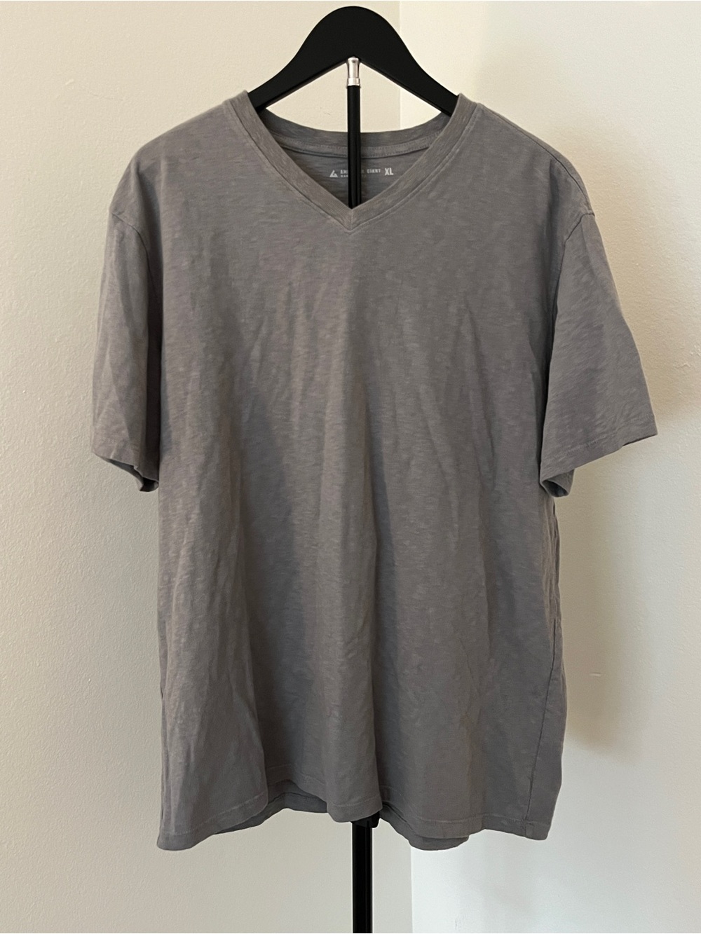 🇺🇸 American Giant Men’s XL Gray V-Neck T-Shirt | Made in USA | 100% Cotton